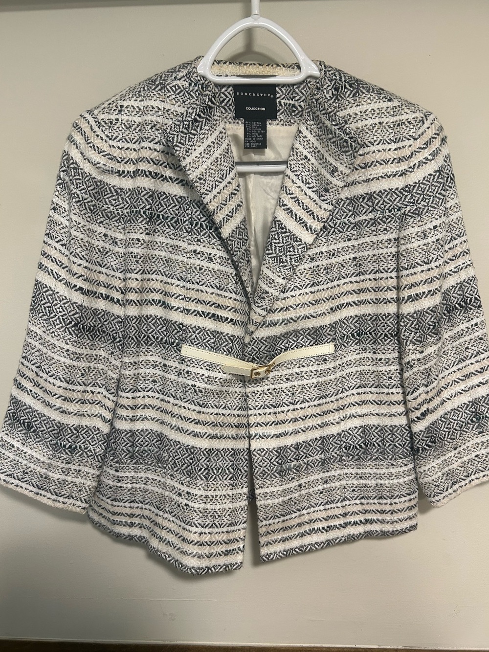 Doncaster Collection Cream & Black Patterned Jacket Size 2